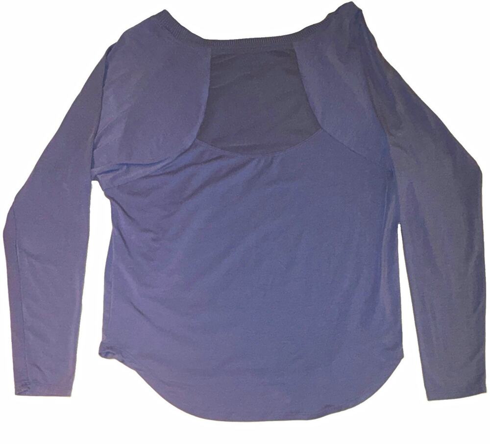 Athleta Women's Long Sleeve Crew Neck Stretch Breathable Top Purple Size small.